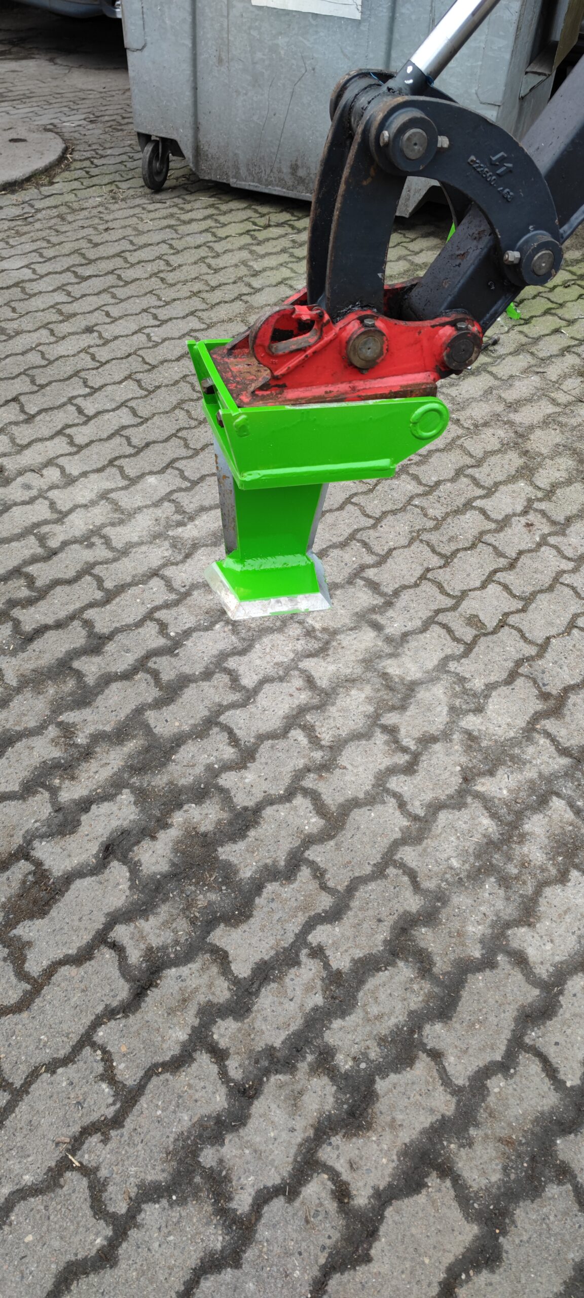 Wurzelratte am Bagger