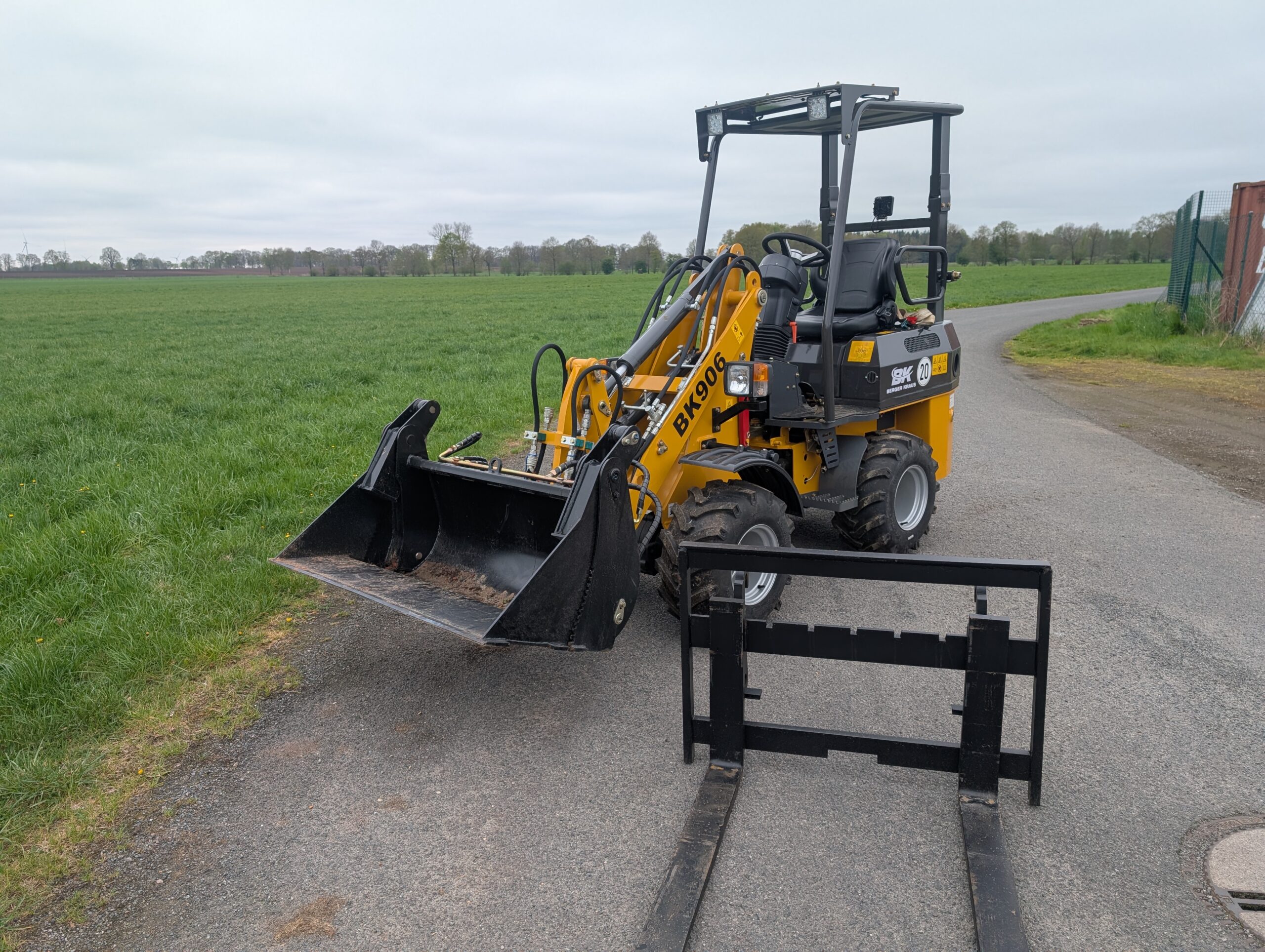 BK906 Bild